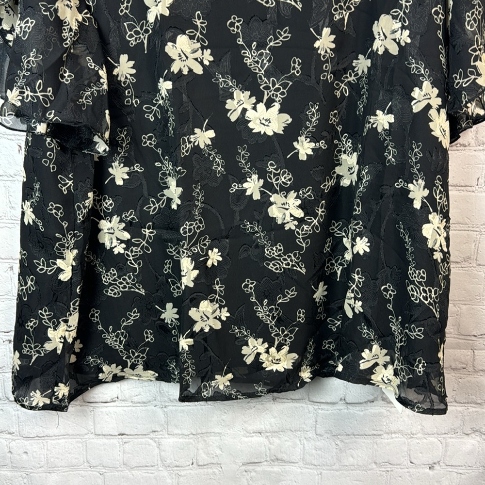BloomChic Black Floral Split Sleeve Chiffon Sheer Overlay Blouse Plus Si… - Picture 5 of 7